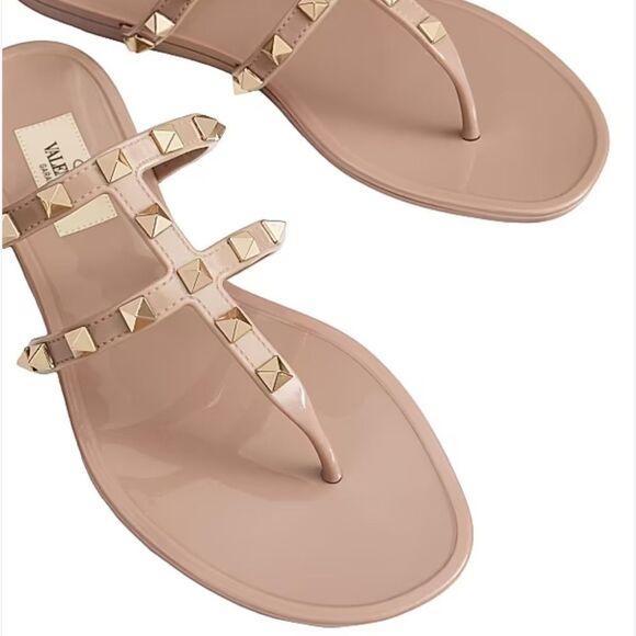 NWT Valentino Garavani Jelly Rockstud Thong Sandals Dust bag size 39 - Picture 1 of 5